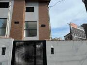 Casa / Sobrado para Venda em Guarujá/SP Enseada 2 Quartos