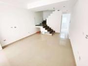 Casa / Sobrado para Venda em Guarujá/SP Enseada 2 Quartos