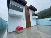 Casa / Sobrado para Venda em Guarujá/SP Enseada 2 Quartos