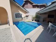 Casa / Sobrado para Venda em Guarujá/SP Enseada 3 Quartos