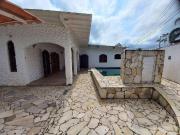 Casa / Sobrado para Venda em Guarujá/SP Enseada 3 Quartos