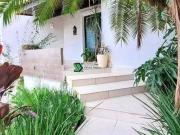 Casa / Sobrado para Venda em Guarujá/SP Enseada 3 Quartos