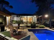 Casa / Sobrado para Venda em Guarujá/SP Enseada 3 Quartos