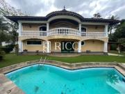 Casa / Sobrado para Venda em Guarujá/SP Enseada 4 Quartos