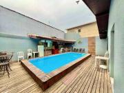 Casa / Sobrado para Venda em Guarujá/SP Enseada 4 Quartos