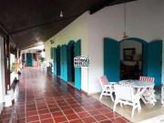 Casa / Sobrado para Venda em Guarujá/SP Enseada 4 Quartos