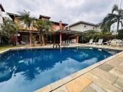 Casa / Sobrado para Venda em Guarujá/SP Enseada 4 Quartos