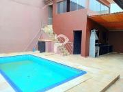 Casa / Sobrado para Venda em Guarujá/SP Enseada 4 Quartos