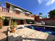 Casa / Sobrado para Venda em Guarujá/SP Enseada 4 Quartos