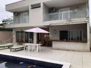 Casa / Sobrado para Venda em Guarujá/SP Enseada 5 Quartos