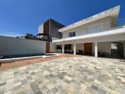 Casa / Sobrado para Venda em Guarujá/SP Enseada 5 Quartos
