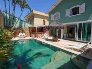 Casa / Sobrado para Venda em Guarujá/SP Enseada 5 Quartos