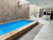 Casa / Sobrado para Venda em Guarujá/SP Enseada 5 Quartos