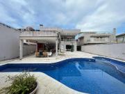 Casa / Sobrado para Venda em Guarujá/SP Enseada 5 Quartos