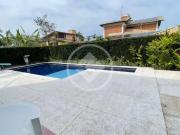 Casa / Sobrado para Venda em Guarujá/SP Enseada 5 Quartos