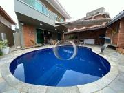 Casa / Sobrado para Venda em Guarujá/SP Enseada 5 Quartos