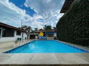 Casa / Sobrado para Venda em Guarujá/SP Enseada 5 Quartos