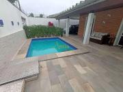 Casa / Sobrado para Venda em Guarujá/SP Enseada 5 Quartos