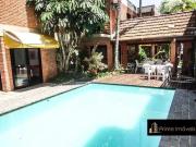 Casa / Sobrado para Venda em Guarujá/SP Enseada 8 Quartos