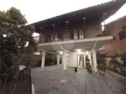 Casa / Sobrado para Venda em Guarujá/SP Jardim Virgínia...