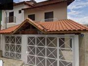 Casa / Sobrado para Venda em Guarulhos/SP Picanço 3 Quartos