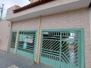 Casa / Sobrado para Venda em Guarulhos/SP Parque Renato...