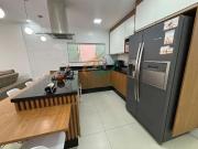 Casa / Sobrado para Venda em Guarulhos/SP Vila Galvão 4...