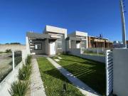 Casa / Sobrado para Venda em Imbé/RS Centro 2 Quartos