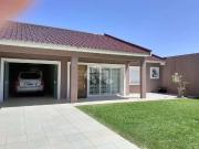 Casa / Sobrado para Venda em Imbé/RS Centro 5 Quartos