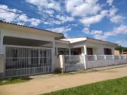 Casa / Sobrado para Venda em Imbituba/SC Guaiuba 3 Quartos