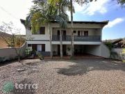 Casa / Sobrado para Venda em Indaial/SC Benedito 6 Quartos