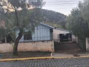 Casa / Sobrado para Venda em Irati/PR Centro 4 Quartos