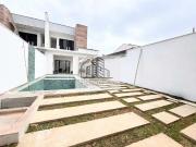 Casa / Sobrado para Venda em Itanhaém/SP Bopiranga 3 Quartos