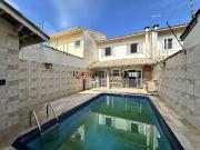 Casa / Sobrado para Venda em Itanhaém/SP Centro 2 Quartos