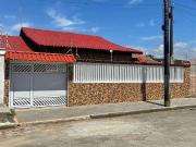 Casa / Sobrado para Venda em Itanhaém/SP Jardim Suarão 4...