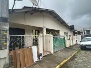 Casa / Sobrado para Venda em Itapema/SC Alto São Bento 2...