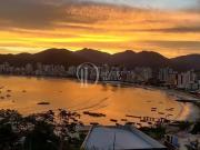Casa / Sobrado para Venda em Itapema/SC Canto da Praia 3...