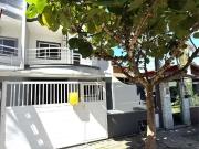 Casa / Sobrado para Venda em Itapema/SC Meia Praia 4 Quartos
