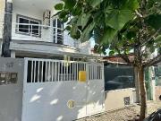 Casa / Sobrado para Venda em Itapema/SC Meia Praia 4 Quartos