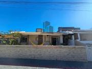 Casa / Sobrado para Venda em Itapema/SC Varzea 3 Quartos