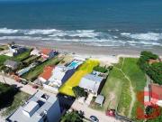 Casa / Sobrado para Venda em Itapoá/SC Cambijú 4 Quartos