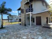 Casa / Sobrado para Venda em Itapoá/SC Centro 5 Quartos