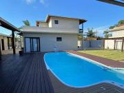 Casa / Sobrado para Venda em Itapoá/SC Centro 5 Quartos