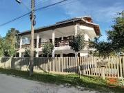 Casa / Sobrado para Venda em Itapoá/SC Centro 5 Quartos