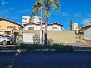 Casa / Sobrado para Venda em Ituiutaba/MG Setor Norte 3...