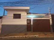 Casa / Sobrado para Venda em Itu/SP Centro 2 Quartos
