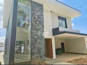 Casa / Sobrado para Venda em Itu/SP Pinheirinho 4 Quartos