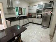 Casa / Sobrado para Venda em Jacareí/SP Jardim Crystal...