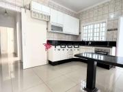 Casa / Sobrado para Venda em Jacareí/SP Loteamento Villa...