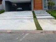 Casa / Sobrado para Venda em Jandira/SP Granja Viana 4...